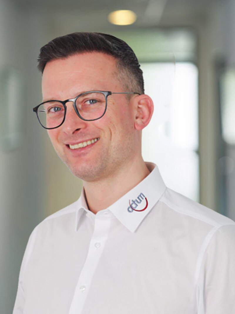 Portrait Roman Klingl